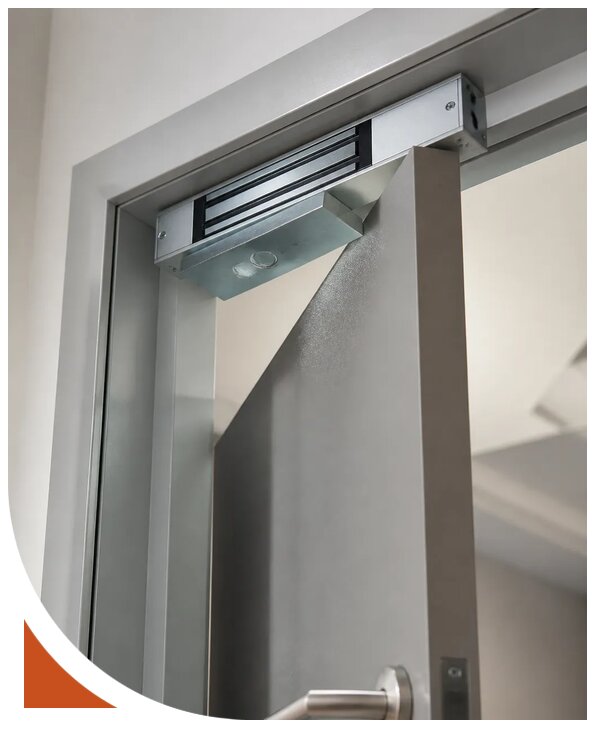 Замена магнитного замка на двери в Пятигорске от 4623 р. | Разлок-Птг